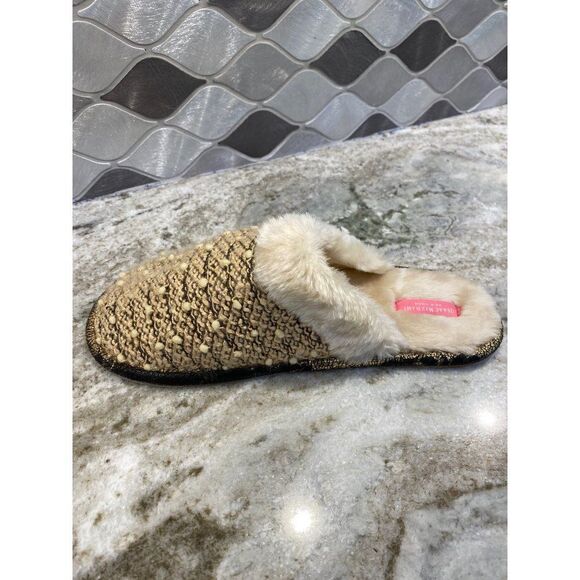 Isaac Mizrahi NY Gold Faux Fur Bedroom Slippers Size 8 - Picture 4 of 7